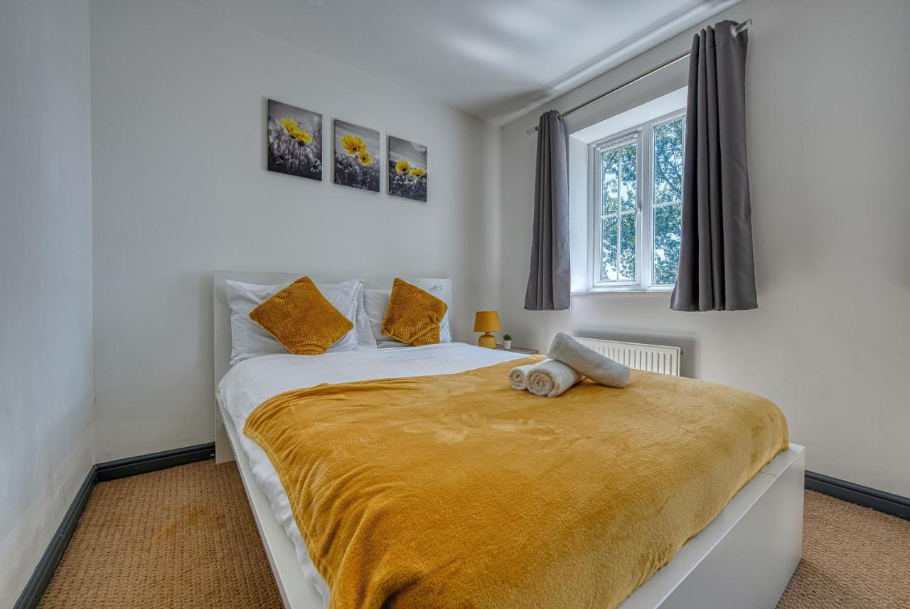 Nec Exhibitor Home, Stay Near Birmingham Airport Zewnętrze zdjęcie