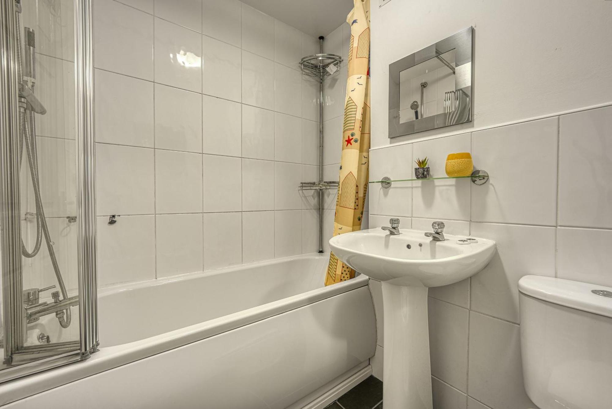 Nec Exhibitor Home, Stay Near Birmingham Airport Zewnętrze zdjęcie